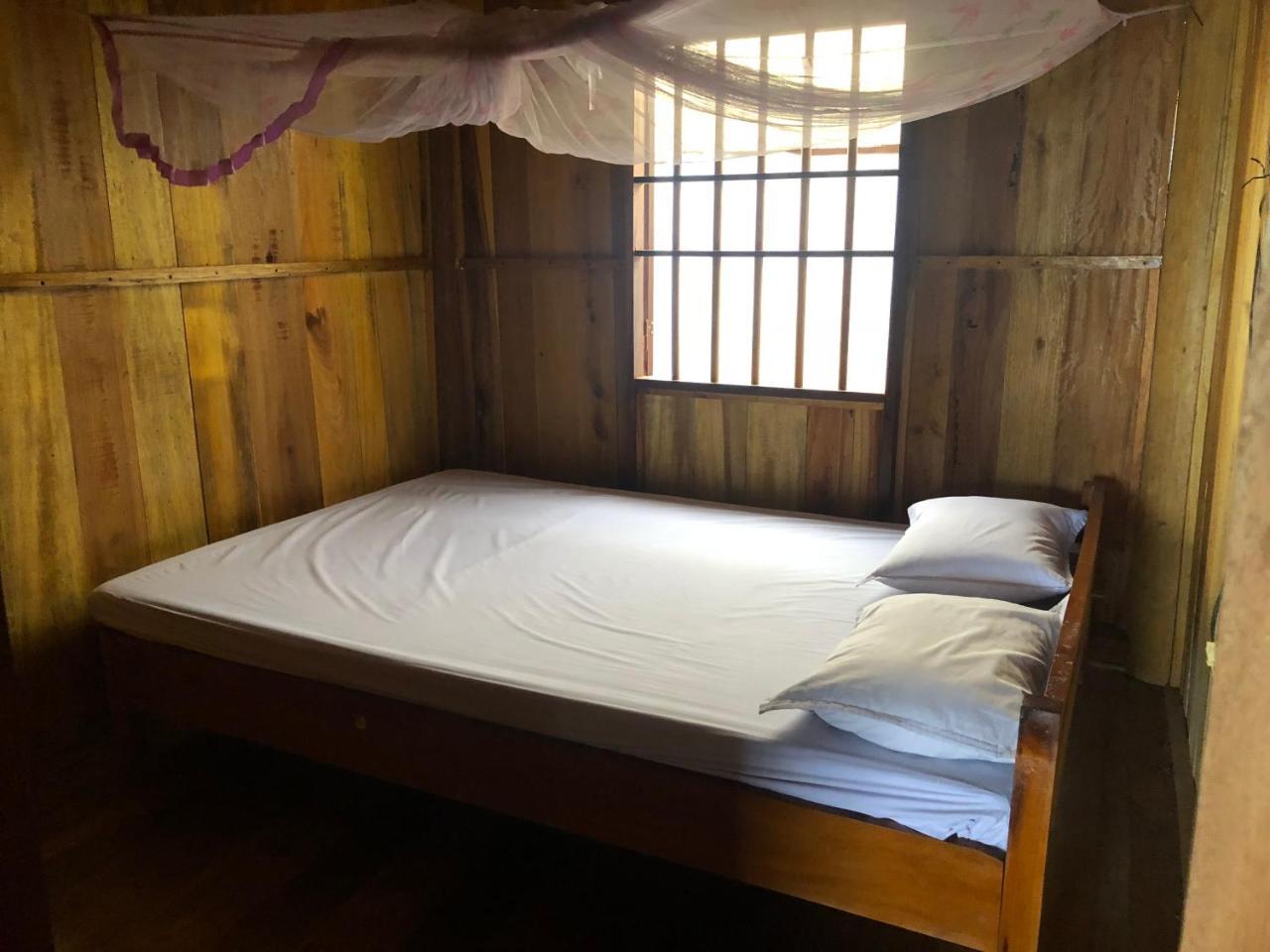 Ba Be Lake View Homestay An Ma Екстер'єр фото